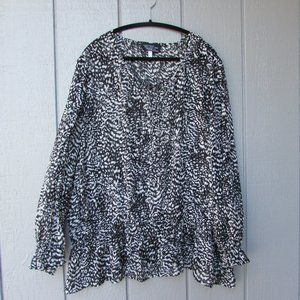 New York City Design Co. Garterized Blouse! NICE!